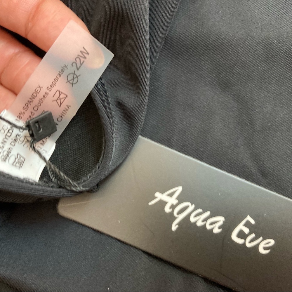 🔥NWT aqua eve black one piece swimsuit, size 22W - Picture 5 of 9